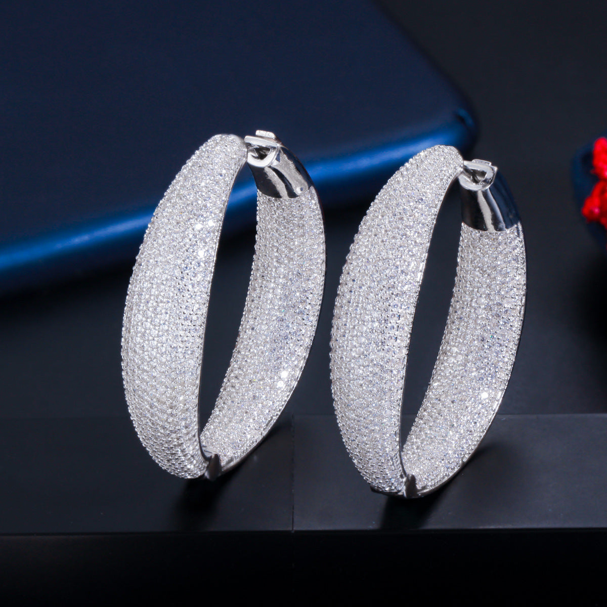 Simple Gold-plated Fashion Earrings With Sparkling Diamonds And Micro Inlaid Zircon