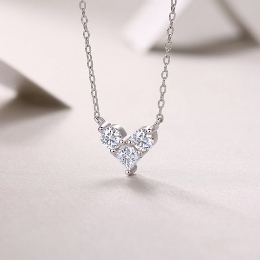 Love In The Present - A Fashionable And Luxurious Diamond Jewelry Pendant Set With Square Moissanite S925 Sterling Silver