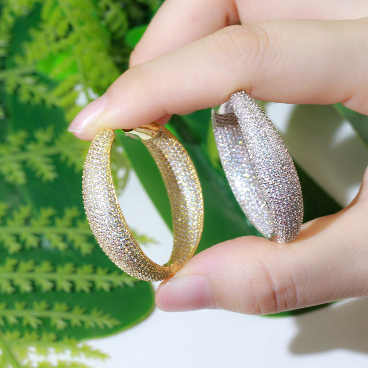 Simple Gold-plated Fashion Earrings With Sparkling Diamonds And Micro Inlaid Zircon