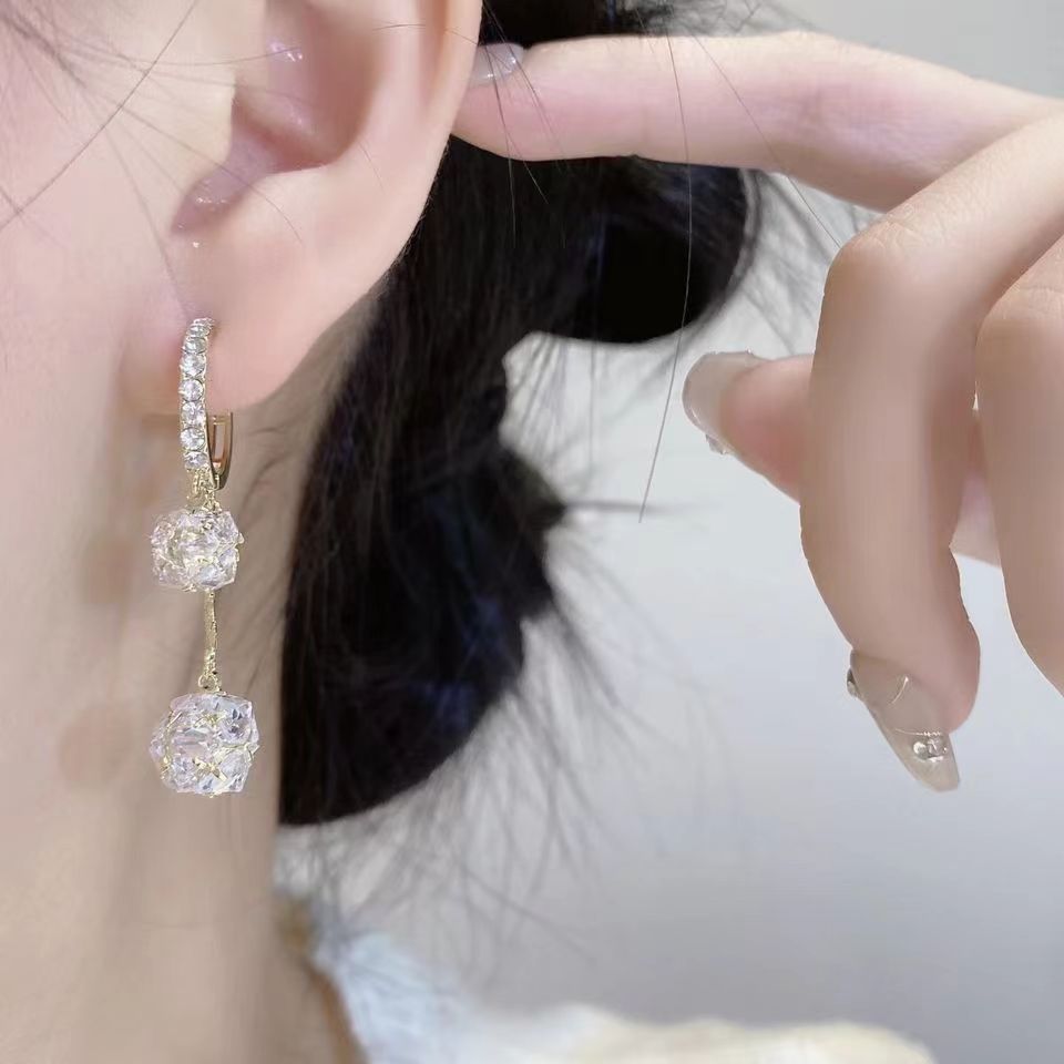 Tassel Ball Exquisite Rhinestone Ball Confession Trendy Earrings