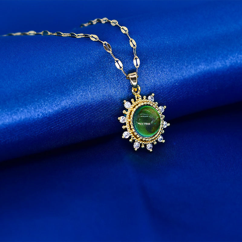 Non-fading Temperature-sensitive SUNFLOWER Necklace Luxury